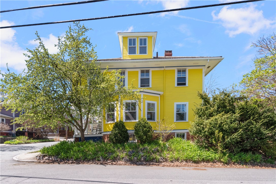 110 Forest Street Providence, RI 02906 - Photo 2 of 46