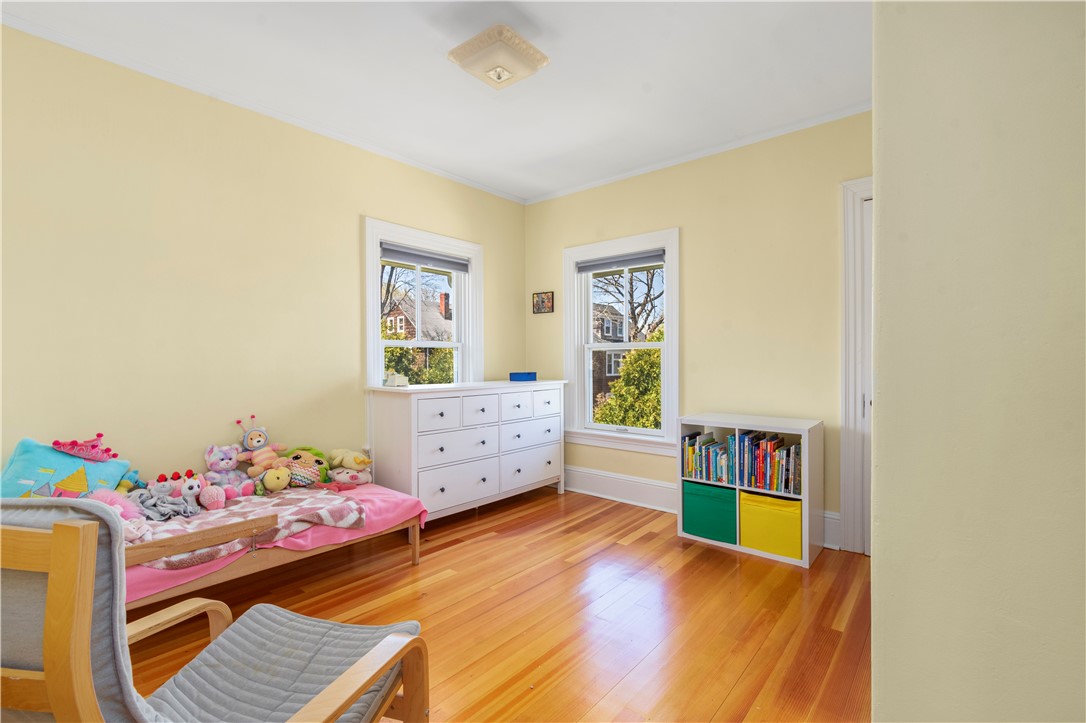 110 Forest Street Providence, RI 02906 - Photo 35 of 46