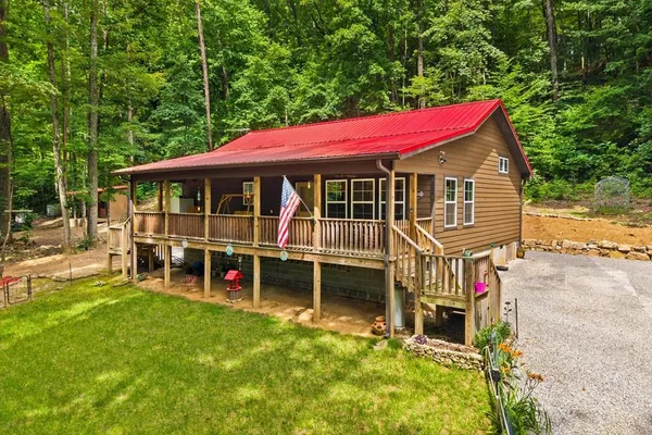 $484,000 | 307 Smith Mountain Road, Dunlap, TN 37327
