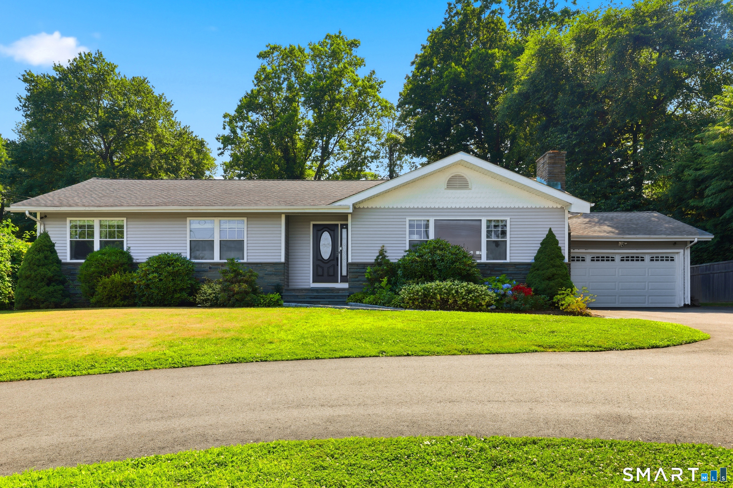4117 Park Avenue Fairfield, CT 06825 - Photo 1 of 1 Gallery Image 1