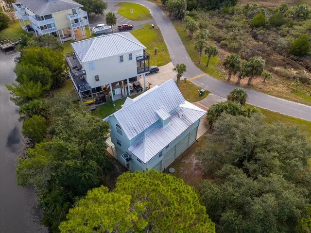 $525,000 | 22 Sea Breeze Drive, Crawfordville, FL 32327