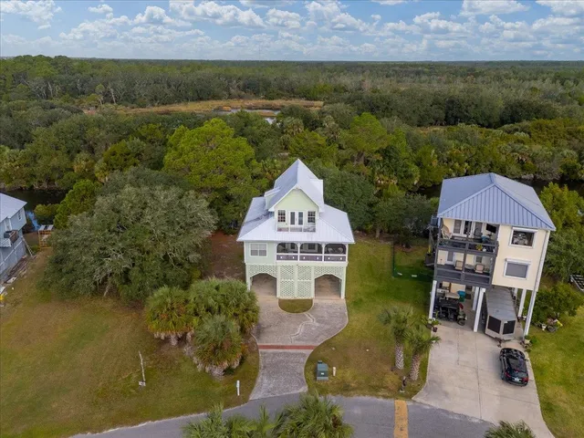 $525,000 | 22 Sea Breeze Drive, Crawfordville, FL 32327