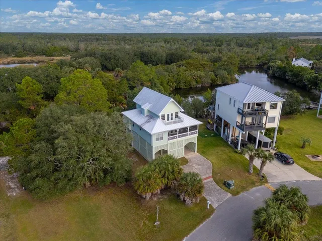 $525,000 | 22 Sea Breeze Drive, Crawfordville, FL 32327