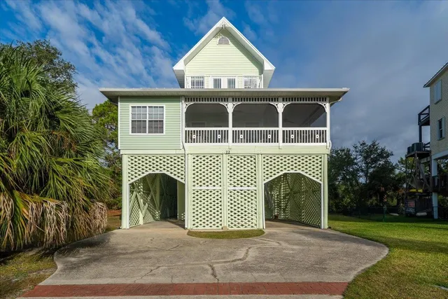 $525,000 | 22 Sea Breeze Drive, Crawfordville, FL 32327