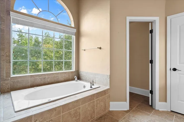 $525,000 | 22 Sea Breeze Drive, Crawfordville, FL 32327