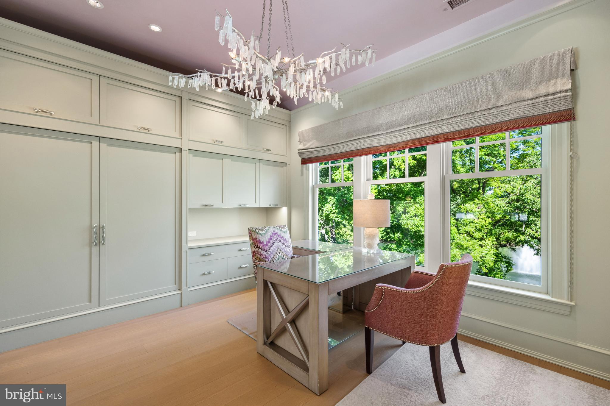 2045 Maidstone Farm Road Annapolis, MD 21409 - Photo 26 of 50 Office and walk-in closet