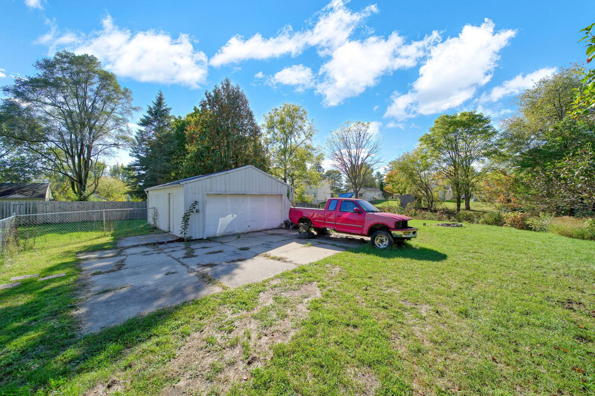 6031 Rutherford Avenue East Lansing, MI 48823 - Photo 26 of 41 27-web-or-mls-DSC01501_HDR