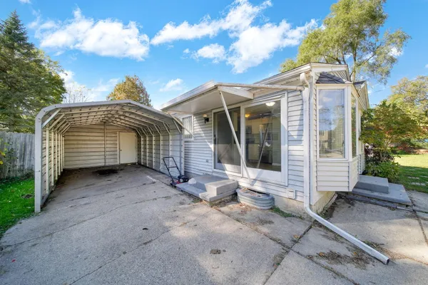 $200,000 | 6031 Rutherford Avenue, East Lansing, MI 48823