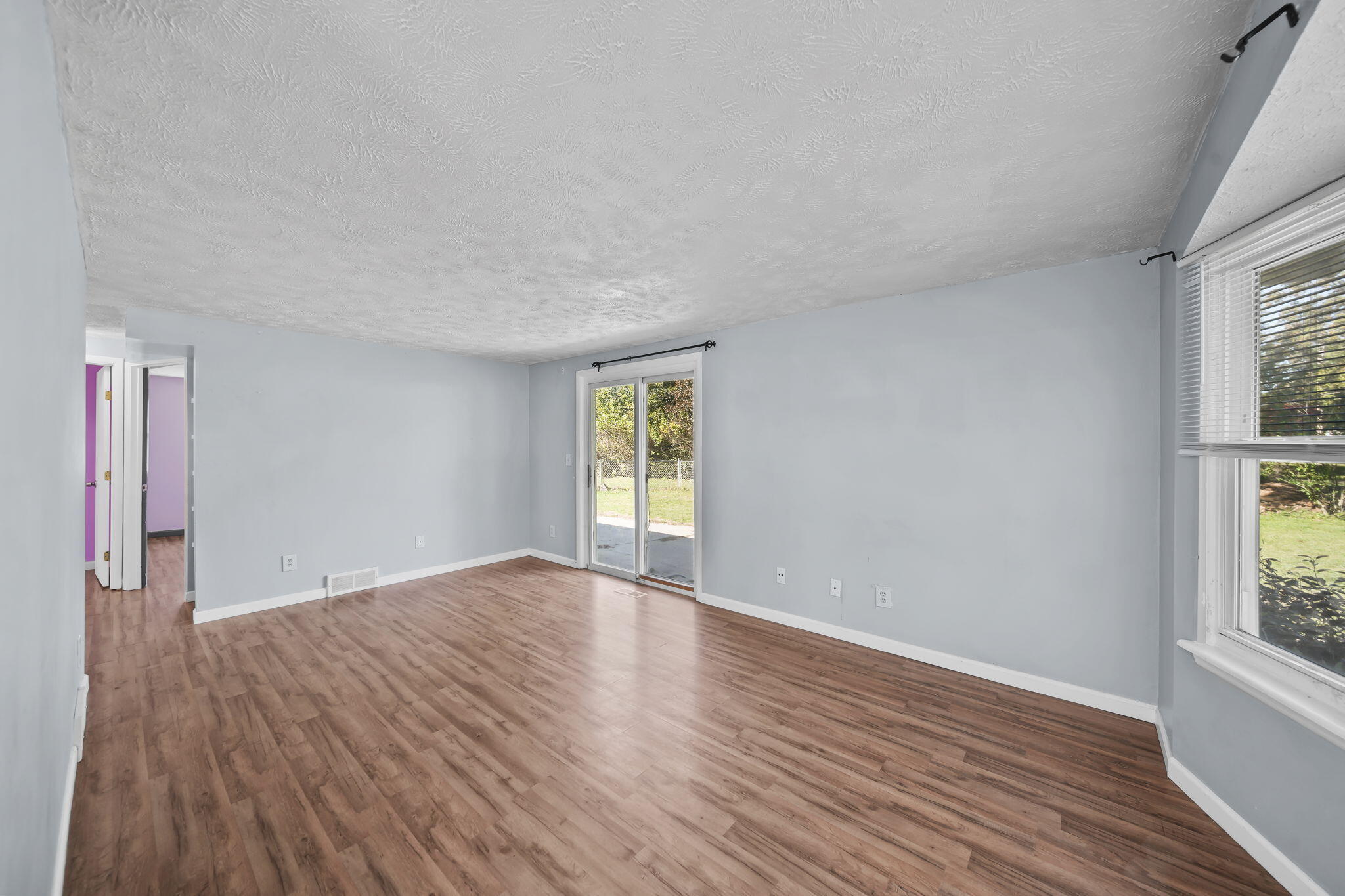 6031 Rutherford Avenue East Lansing, MI 48823 - Photo 6 of 41 7-web-or-mls-DSC01359