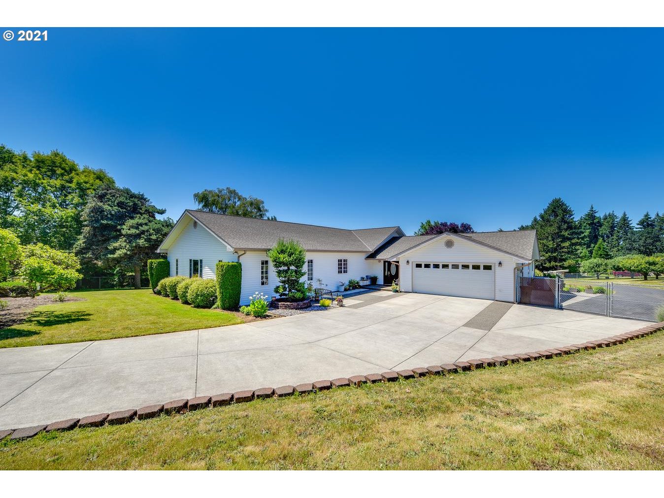 1265 South 35th Place Ridgefield, WA 98642 - Photo 1 of 32