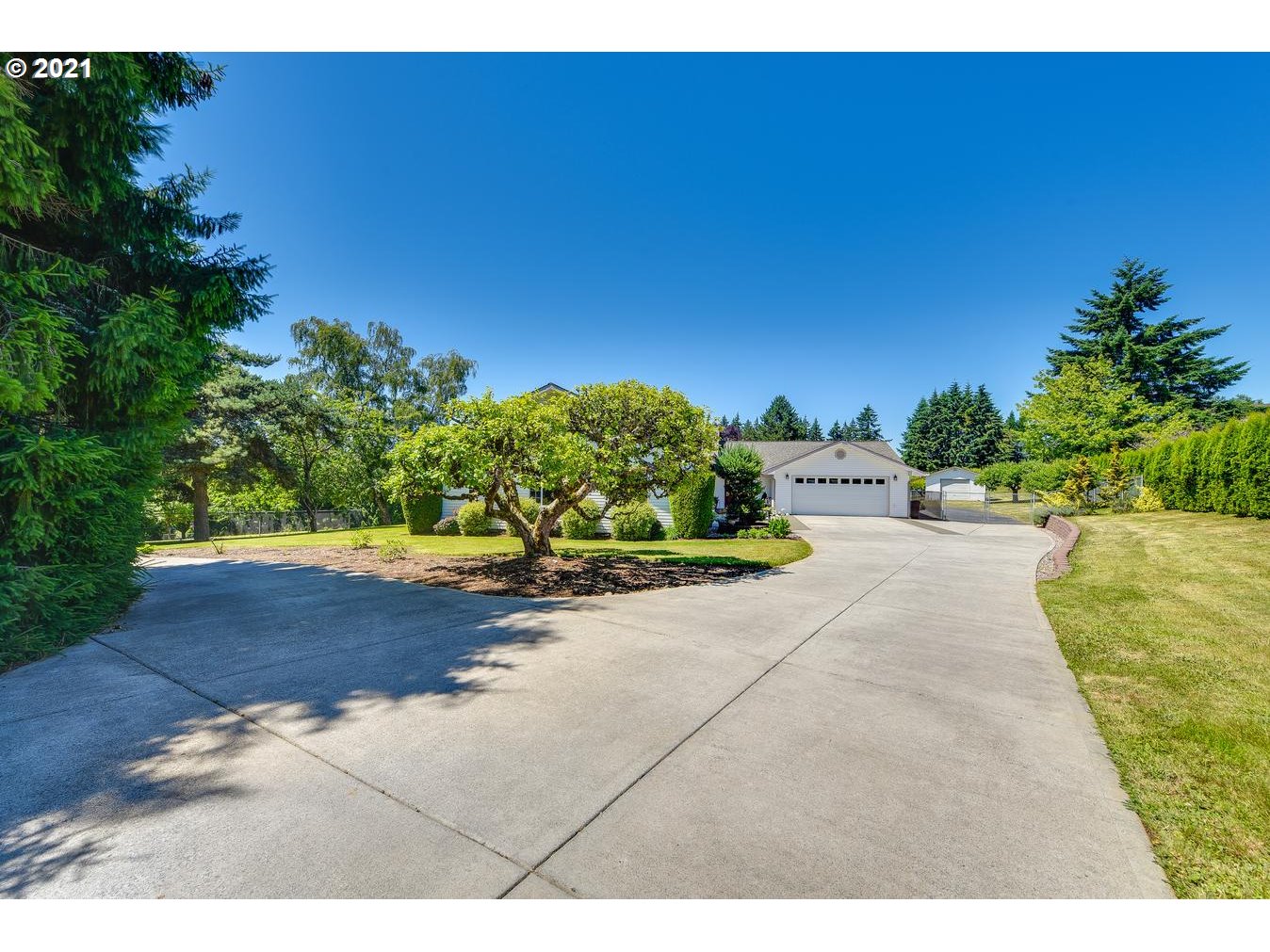 1265 South 35th Place Ridgefield, WA 98642 - Photo 2 of 32