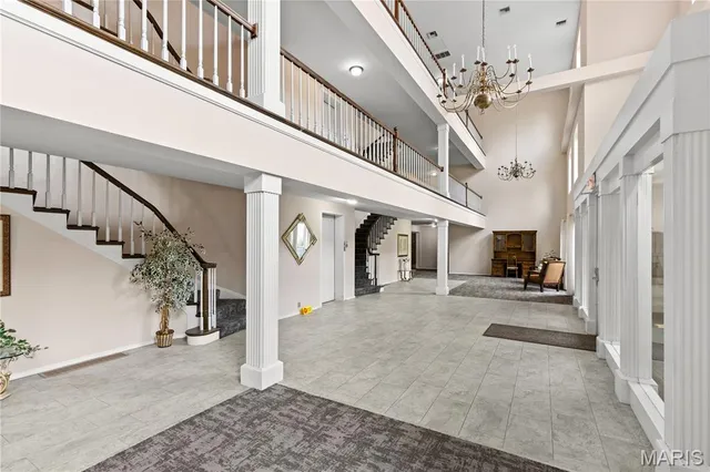 $209,900 | 974 Claytonbrook Drive, Unit 1A, Ballwin, MO 63011