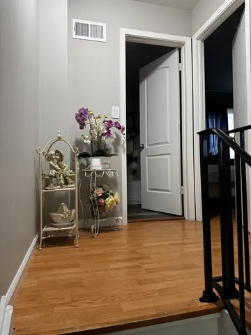 $229,900 | 1443 Bear Flag Drive, Unit 1443, Hanover Park, IL 60133