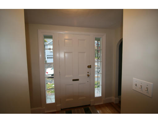 2 Huntington Road Arlington, MA 02474 - Photo 2 of 19 Gallery Image 2