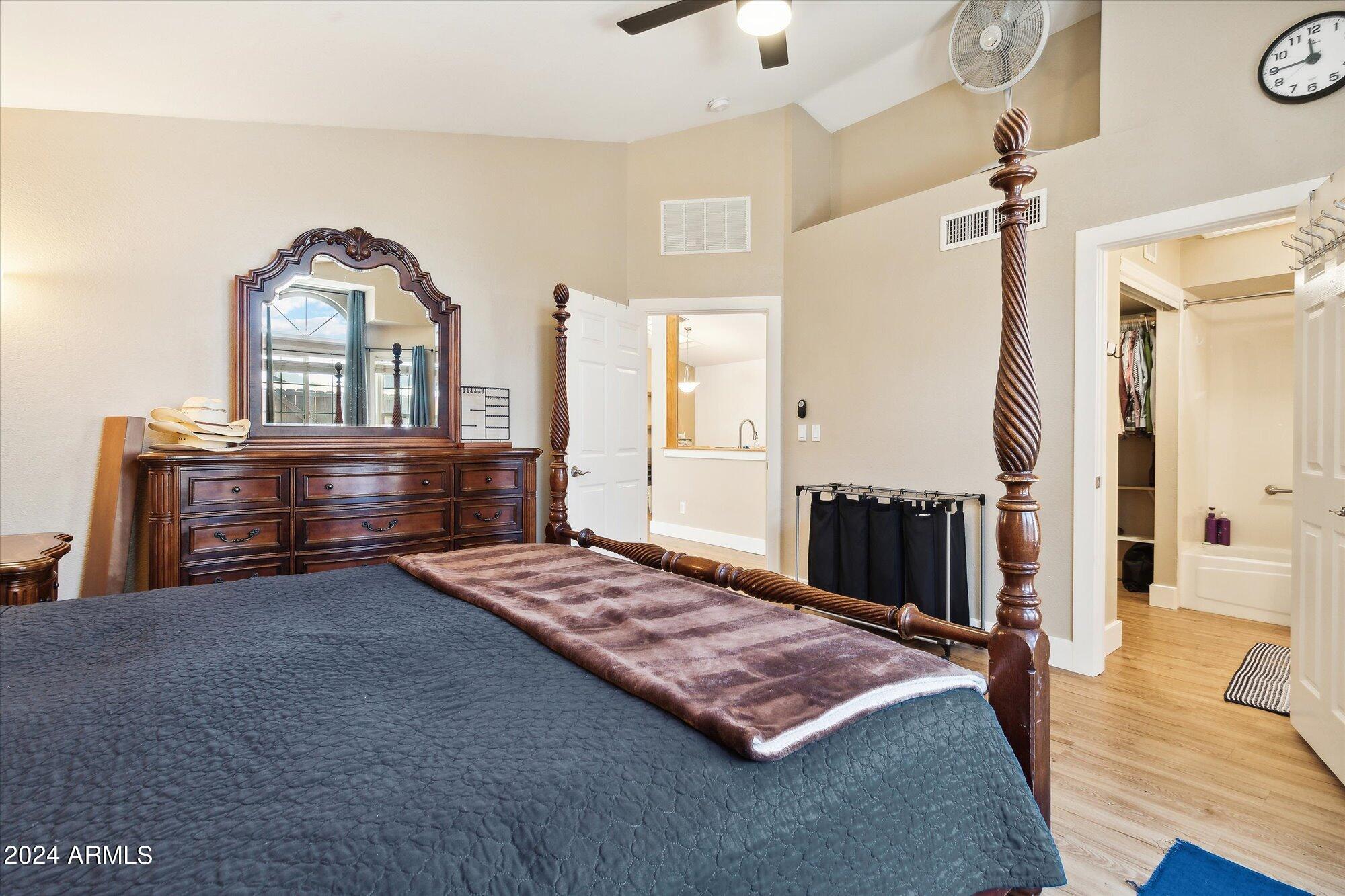 4153 East Wayland Road Phoenix, AZ 85040 - Photo 17 of 26 Master Bedroom View 2