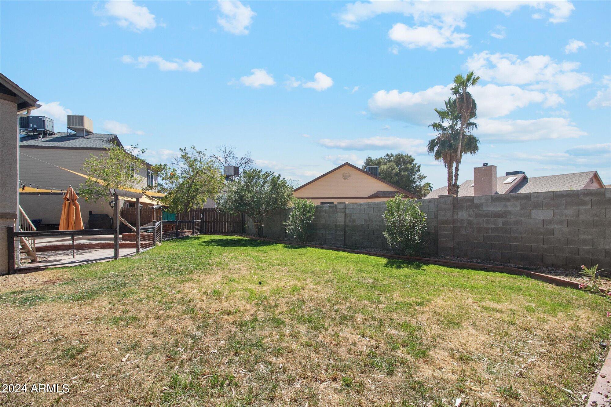 4153 East Wayland Road Phoenix, AZ 85040 - Photo 26 of 26 Backyard View 2