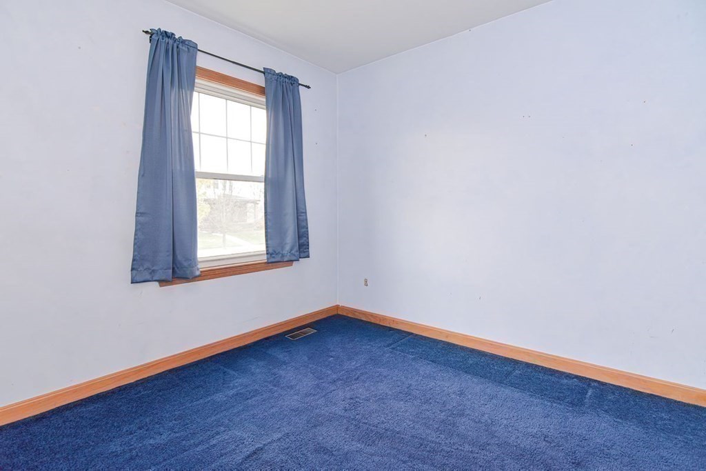 31 Tahanto Road Worcester, MA 01602 - Photo 19 of 27 Gallery Image 19