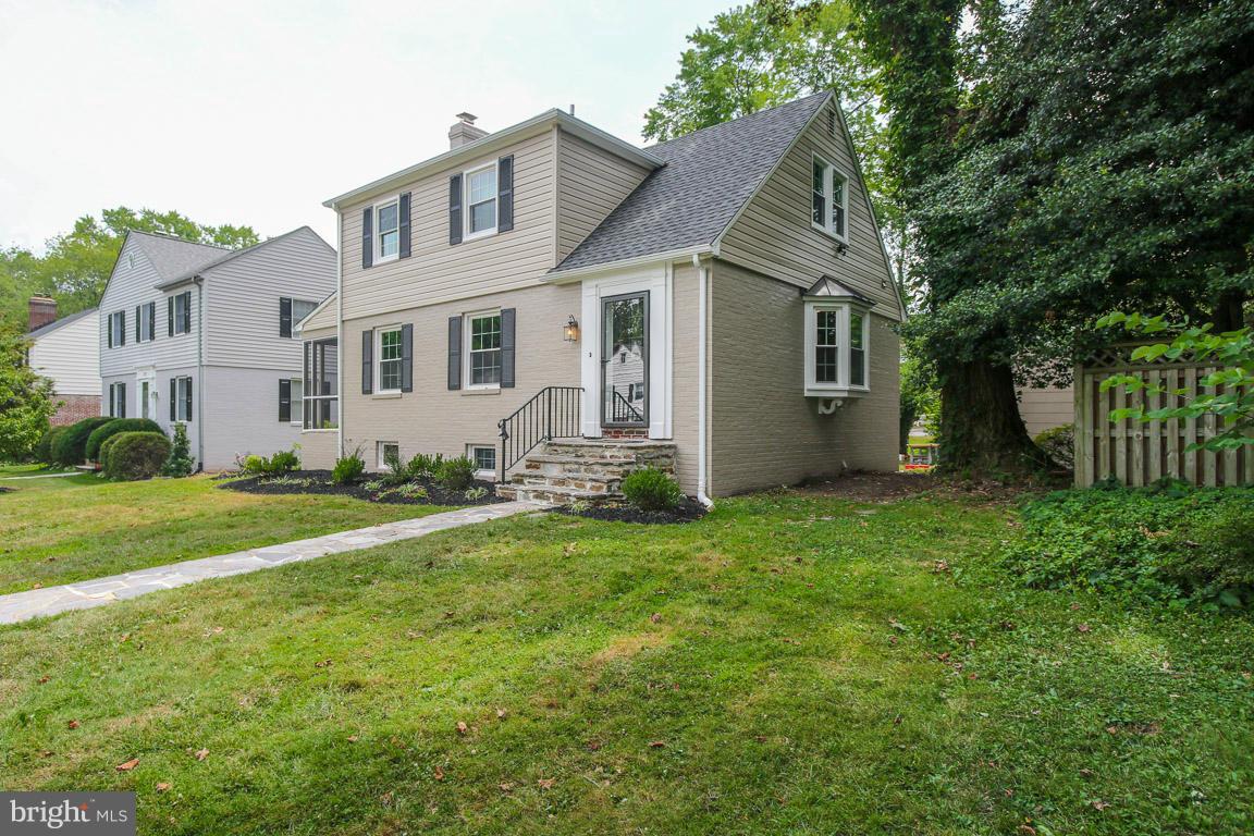 211 South Tyrone Road Baltimore, MD 21212 - Photo 1 of 30 Exterior (Front)