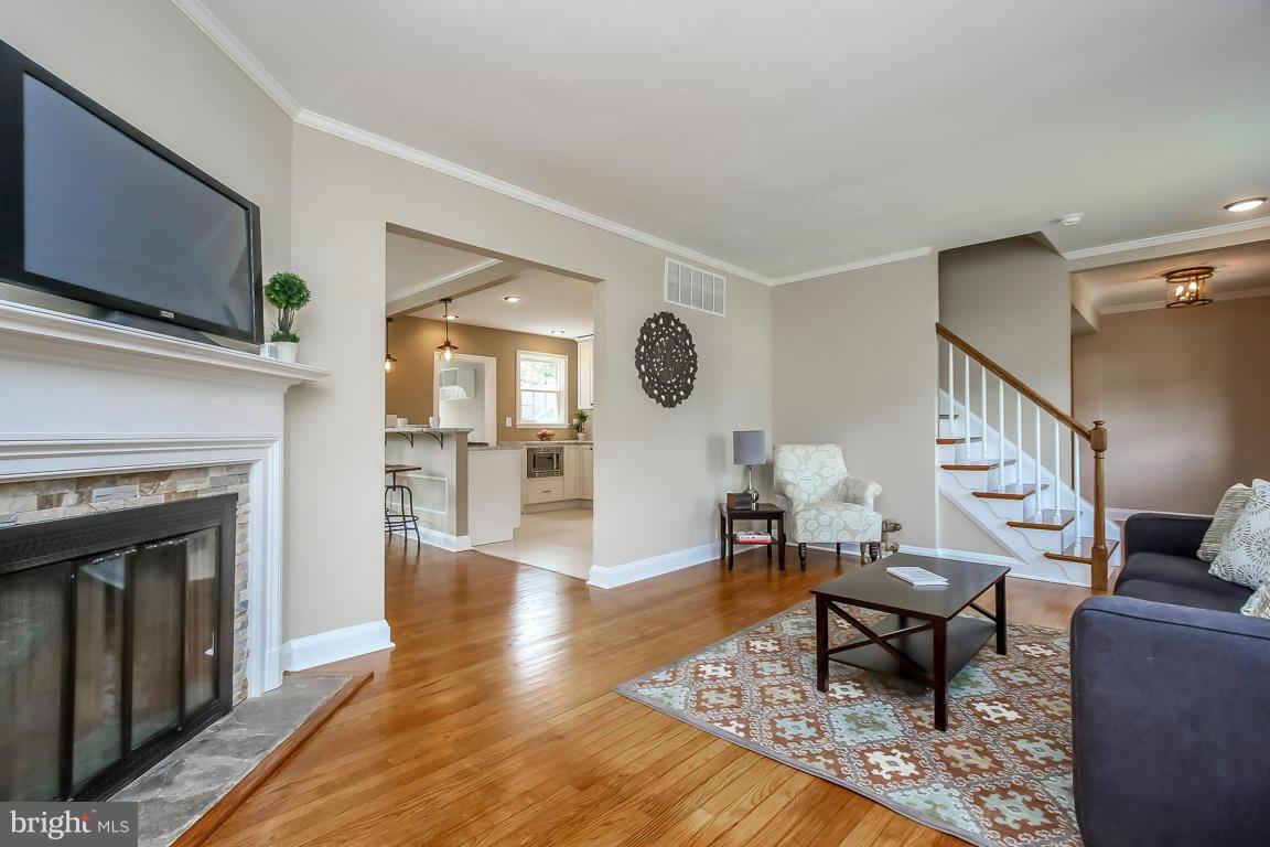 211 South Tyrone Road Baltimore, MD 21212 - Photo 9 of 30 Interior (General)