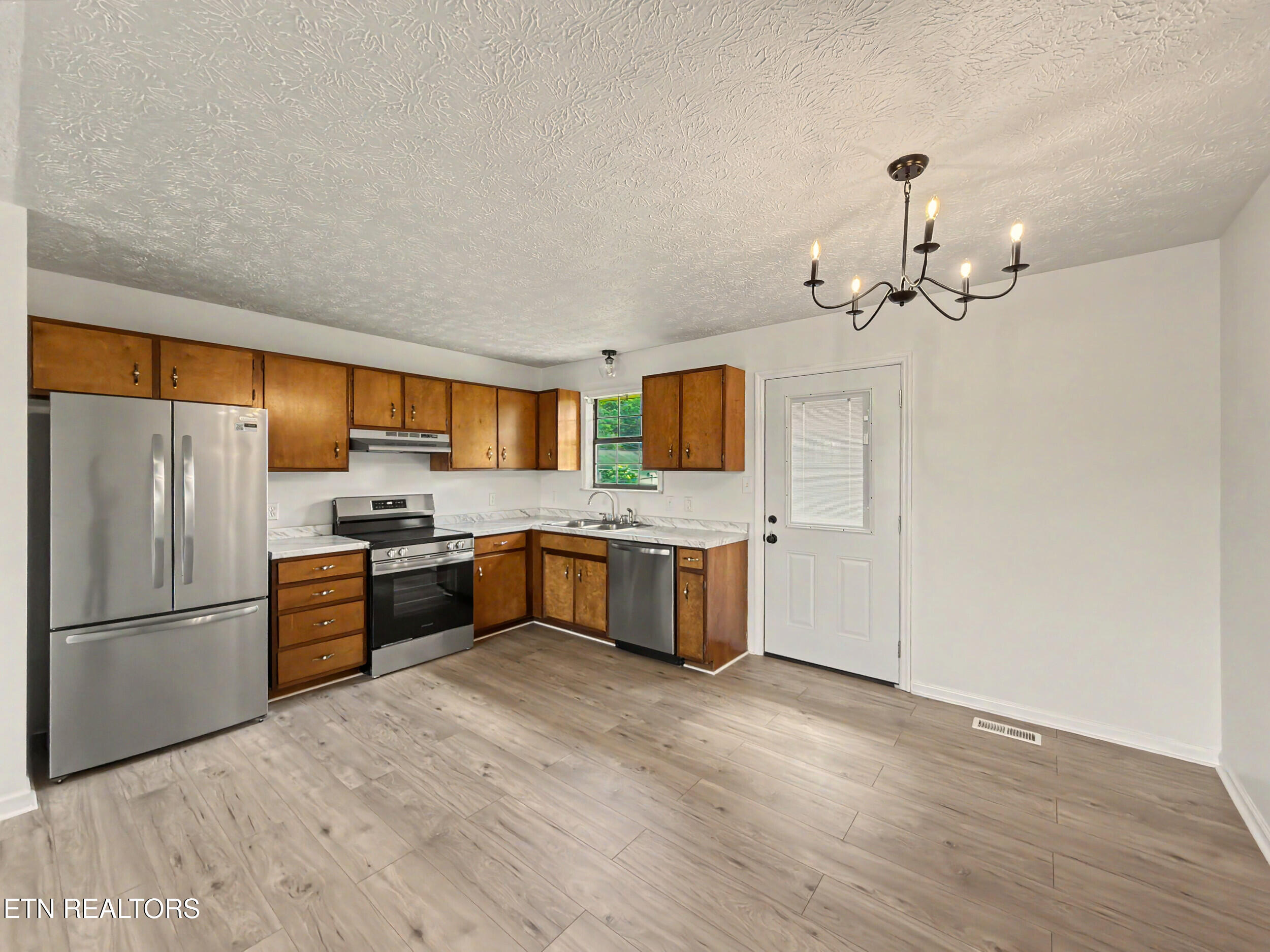 123 Cross Creek Road Maynardville, TN 37807 - Photo 10 of 36 18_cca2559aea95c8a484e779ca7abb1288c4914