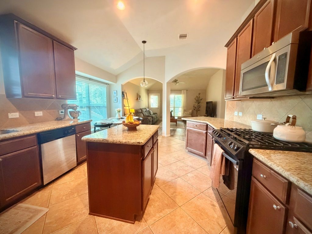 3402 Lilac Ranch Drive Katy, TX 77494 - Photo 10 of 28