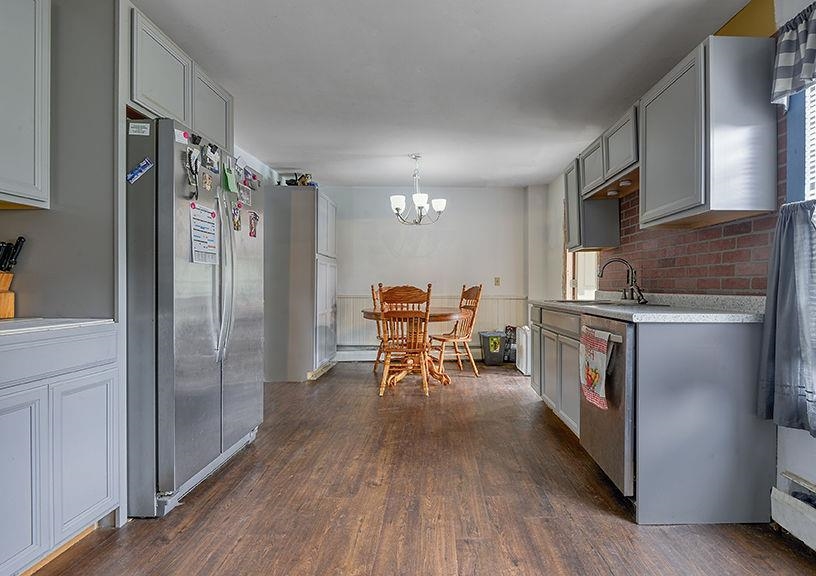 40 Dearborn Circle Walpole, NH 03608 - Photo 3 of 21