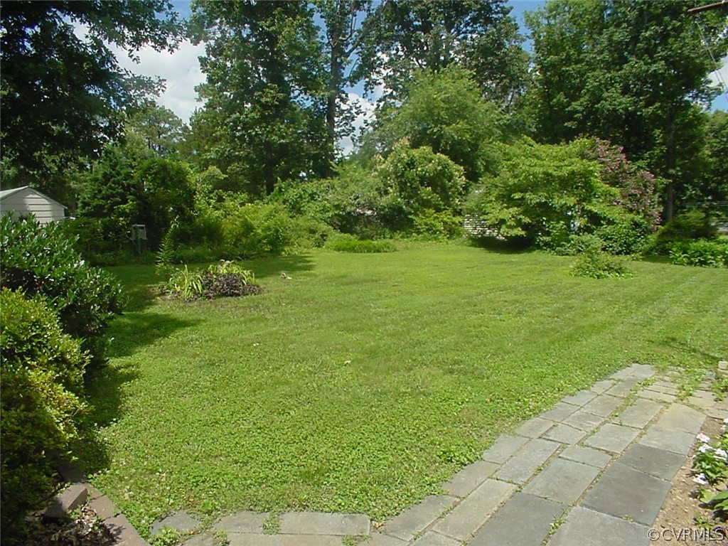 8420 Larkspur Road North Chesterfield, VA 23235 - Photo 45 of 47 Back yard view from the Breezeway. Very private!