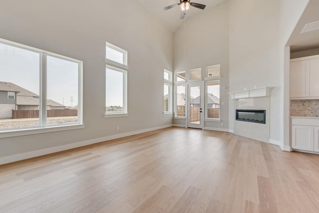 656 Blakelys Way Fate, TX 75189 - Photo 3 of 38