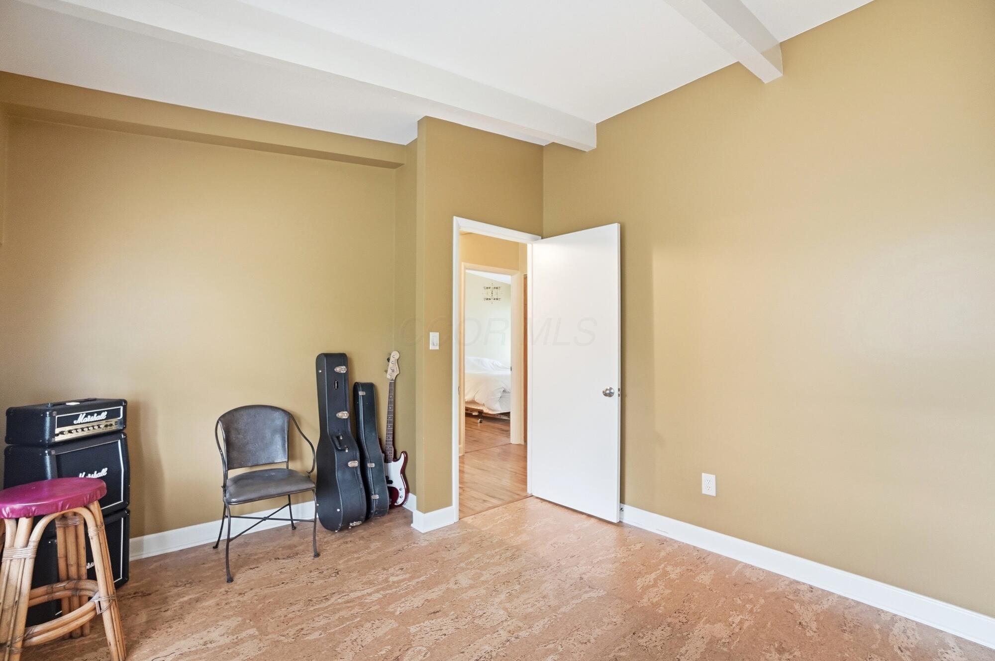 2451 Edgevale Road Columbus, OH 43221 - Photo 38 of 46 194