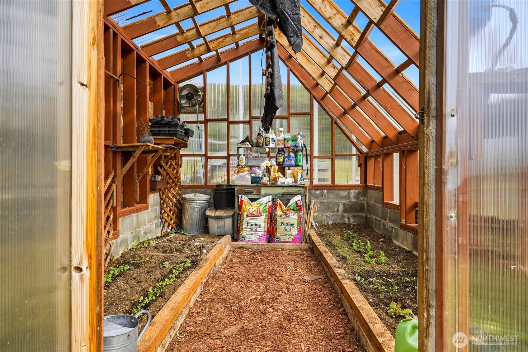 5334 Tenneson Road Sedro-Woolley, WA 98284 - Photo 29 of 39 a view of a porch