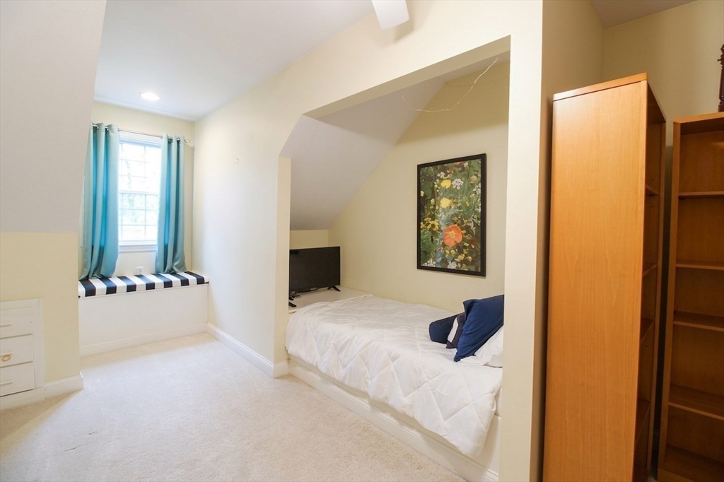 279 Fisher Road Westport, MA 02790 - Photo 22 of 42