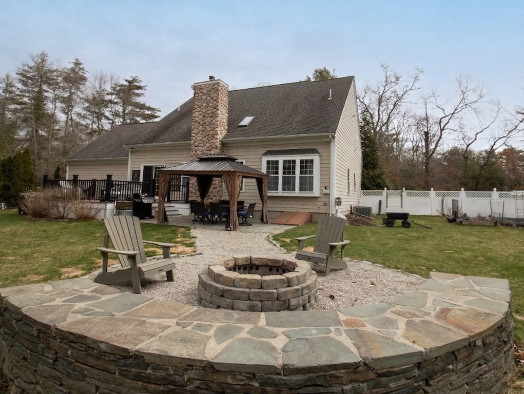 279 Fisher Road Westport, MA 02790 - Photo 8 of 42