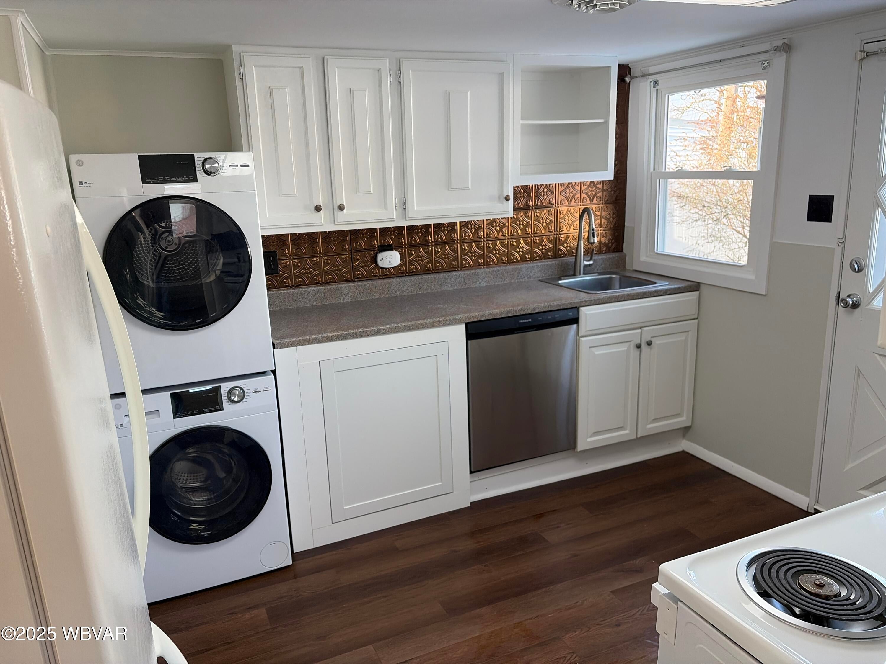 1007 Arthur Road Montoursville, PA 17754 - Photo 7 of 20 Kitchen