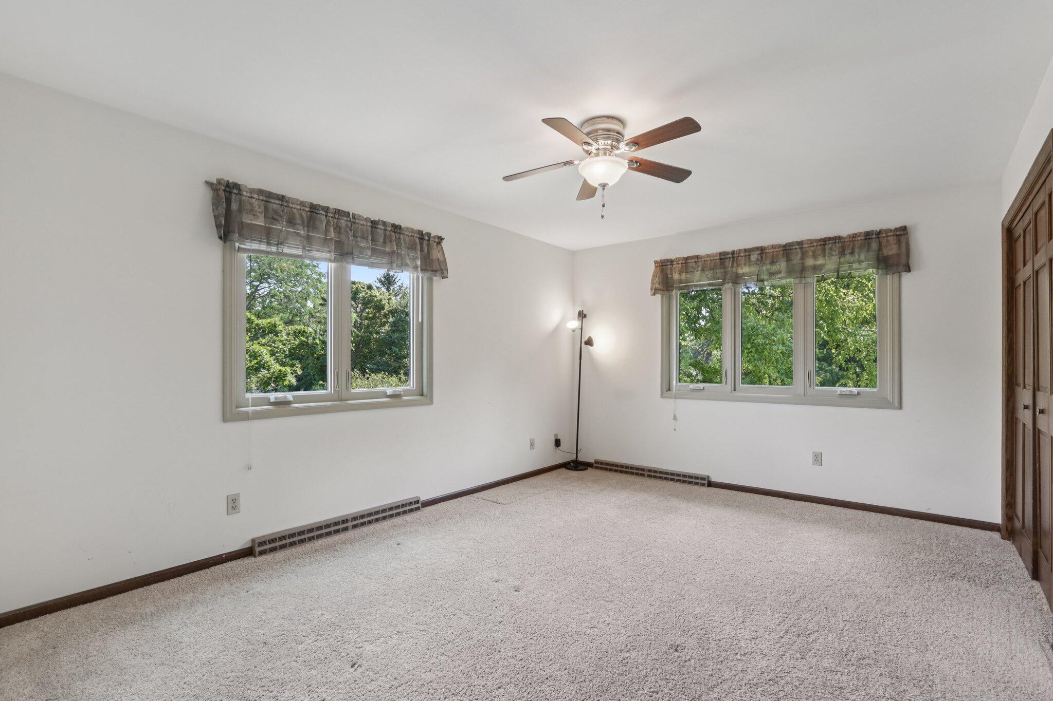 2 Redwood Court Wind Point, WI 53402 - Photo 35 of 58 41-web-or-mls-Redwood Ct-S2207-041