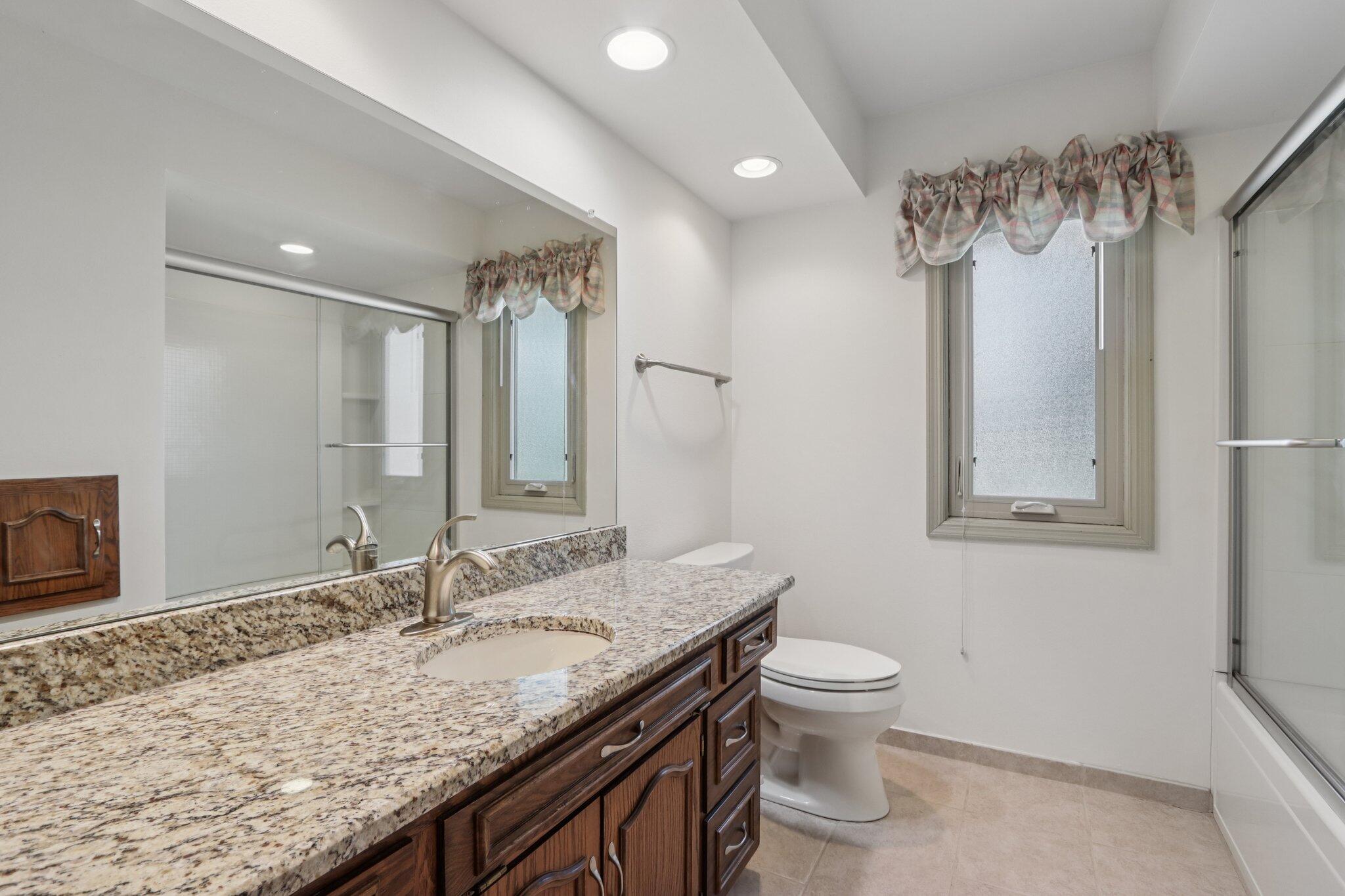 2 Redwood Court Wind Point, WI 53402 - Photo 39 of 58 51-web-or-mls-Redwood Ct-S2207-051