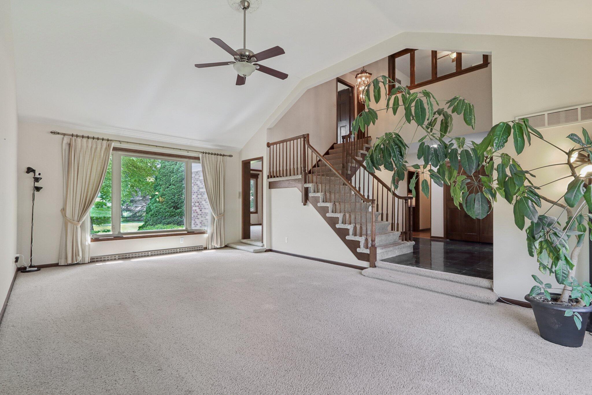 2 Redwood Court Wind Point, WI 53402 - Photo 7 of 58 9-web-or-mls-Redwood Ct-S2207-009