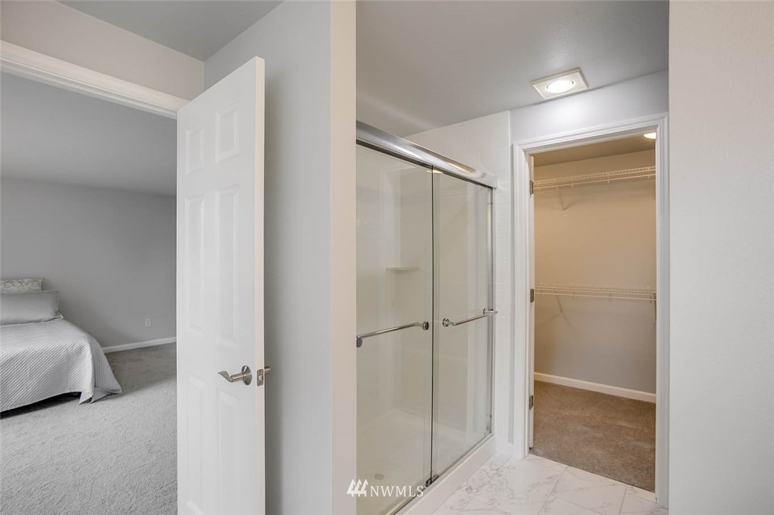 357 Mt Baker Place Northeast Renton, WA 98059 - Photo 18 of 25
