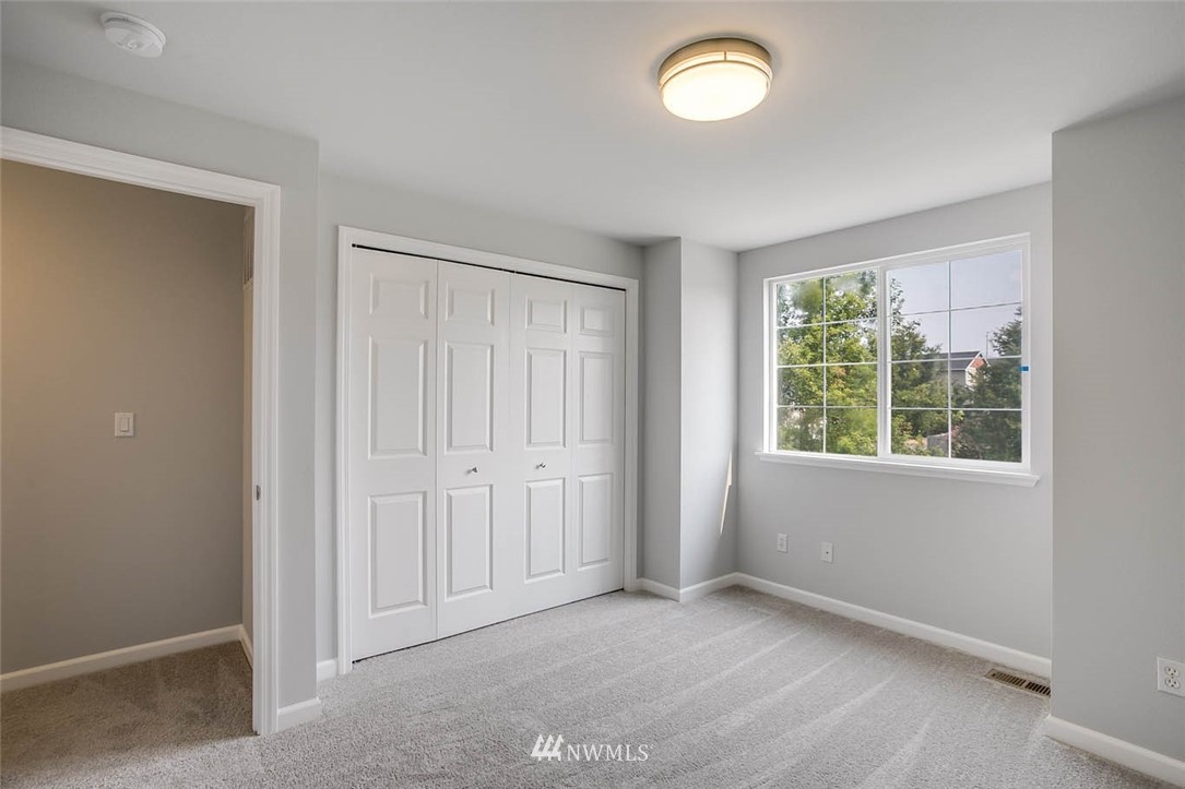 357 Mt Baker Place Northeast Renton, WA 98059 - Photo 21 of 25