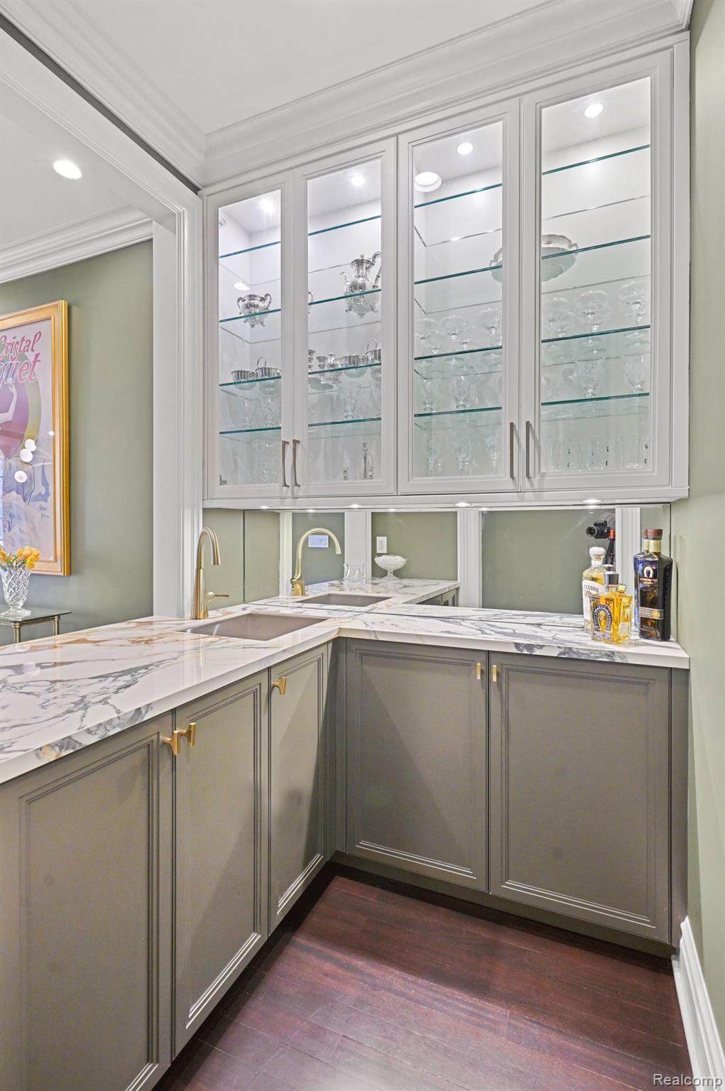 270 Aspen Road Birmingham, MI 48009 - Photo 10 of 57 Gallery Image 10