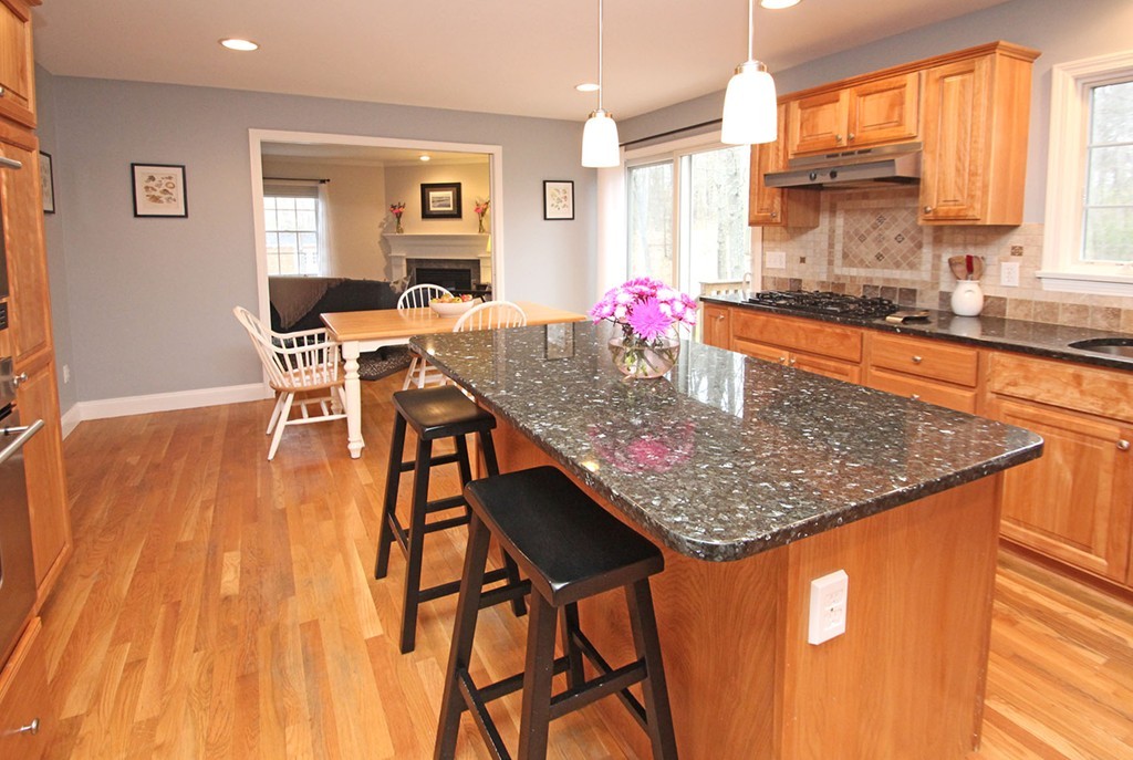 18 Boston Road Newbury, MA 01951 - Photo 8 of 27