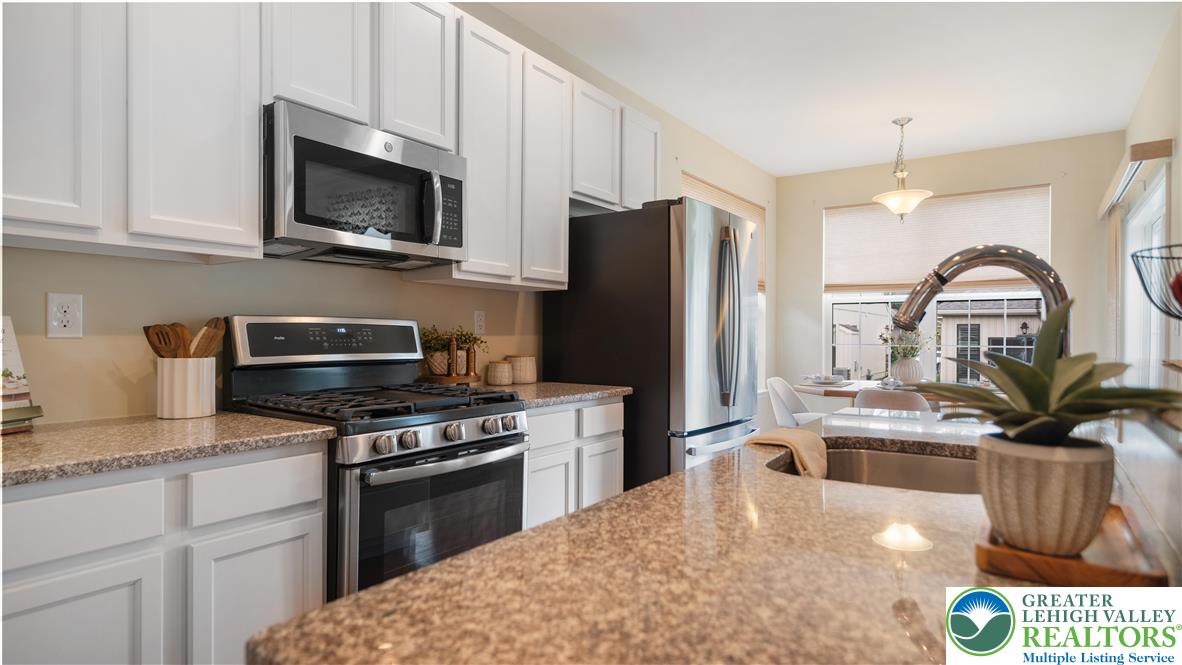 3501 Treeview Drive Emmaus, PA 18049 - Photo 9 of 22 Gallery Image 9