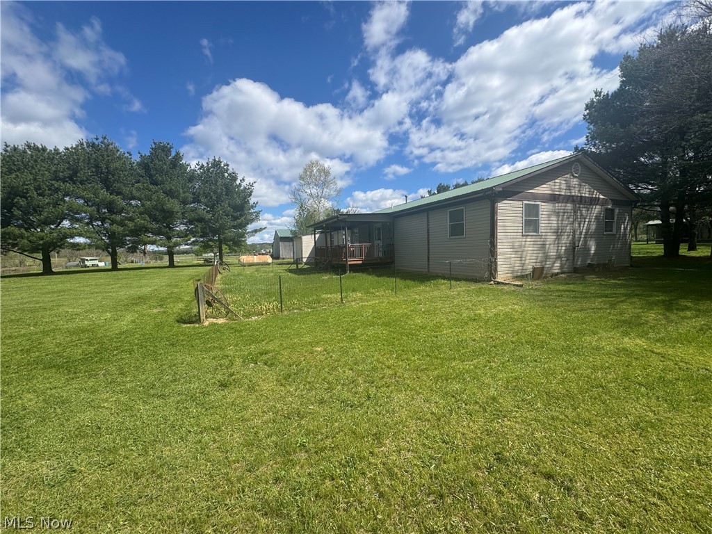 8285 Old River Road Philo, OH 43771 - Photo 4 of 41