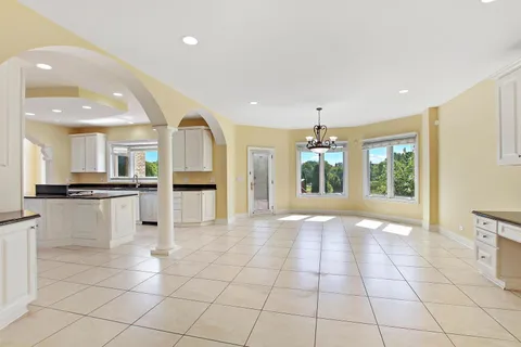 $6,500 | 6 Regan Lane, Hawthorn Woods, IL 60047