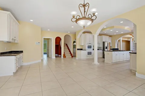 $6,500 | 6 Regan Lane, Hawthorn Woods, IL 60047