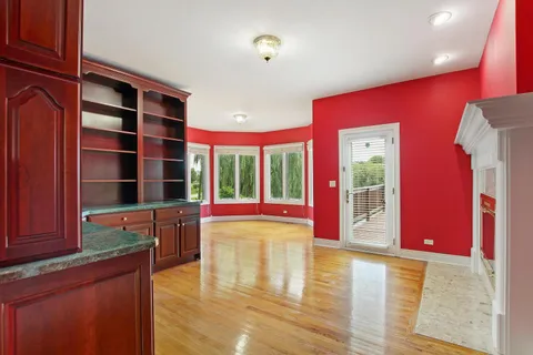 $6,500 | 6 Regan Lane, Hawthorn Woods, IL 60047