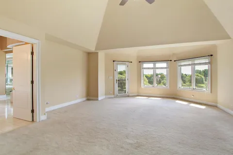 $6,500 | 6 Regan Lane, Hawthorn Woods, IL 60047