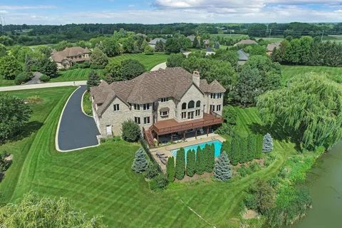 $6,500 | 6 Regan Lane, Hawthorn Woods, IL 60047