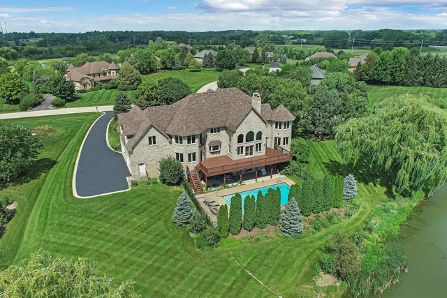 $6,500 | 6 Regan Lane, Hawthorn Woods, IL 60047