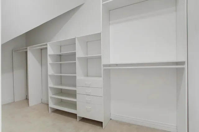 $6,500 | 6 Regan Lane, Hawthorn Woods, IL 60047