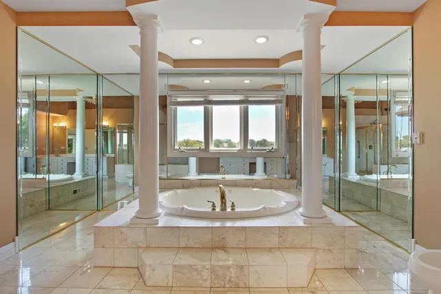 $6,500 | 6 Regan Lane, Hawthorn Woods, IL 60047